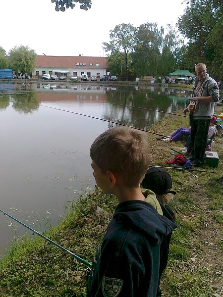 Rybářské závody Újezd 2012